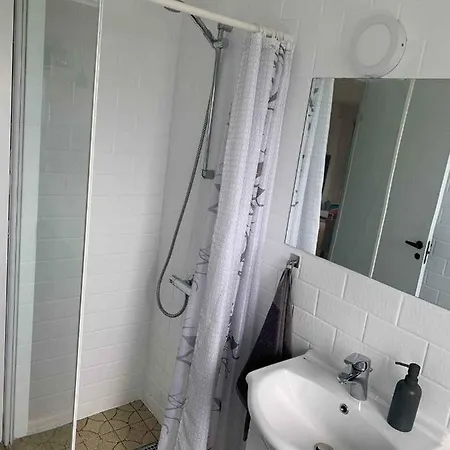 度假居 Quietly Located Close To The Sea *