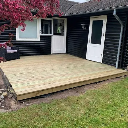 Quietly Located Close To The Sea Brenderup